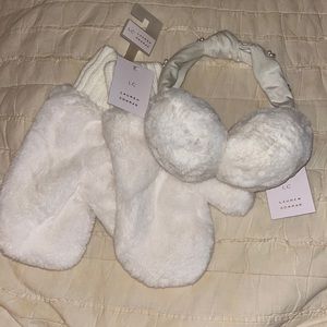 LC Lauren Conrad mittens and ear muff set